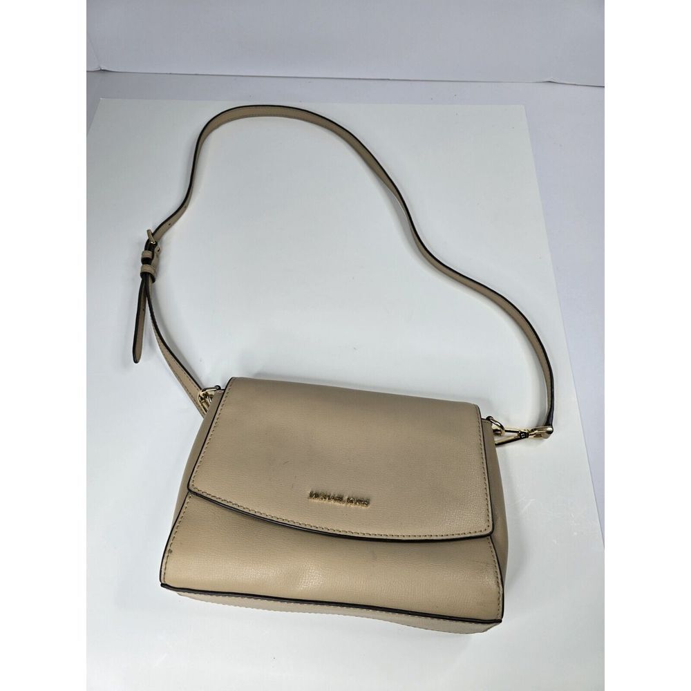 Michael Kors Ellis Medium leather Flap Messenger Crossbody Bag Cocktail Dinner